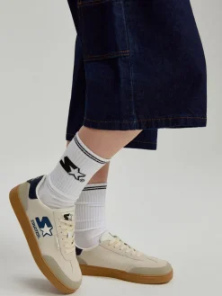 Beżowe zamszowe sneakersy z motywem Starter