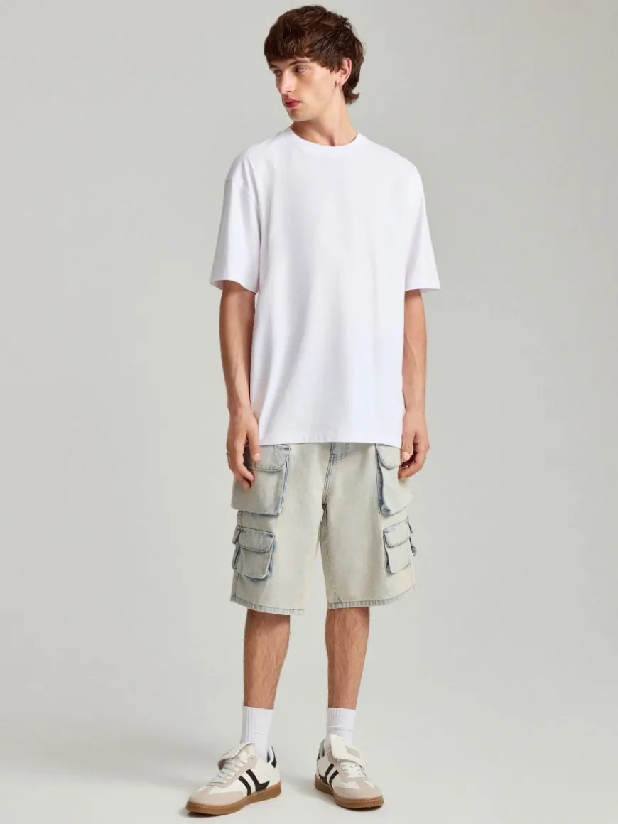 Biała koszulka z krótkim rękawem loose long basic