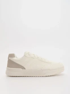 Białe sneakersy z imitacji skóry z beżowymi wstawkami