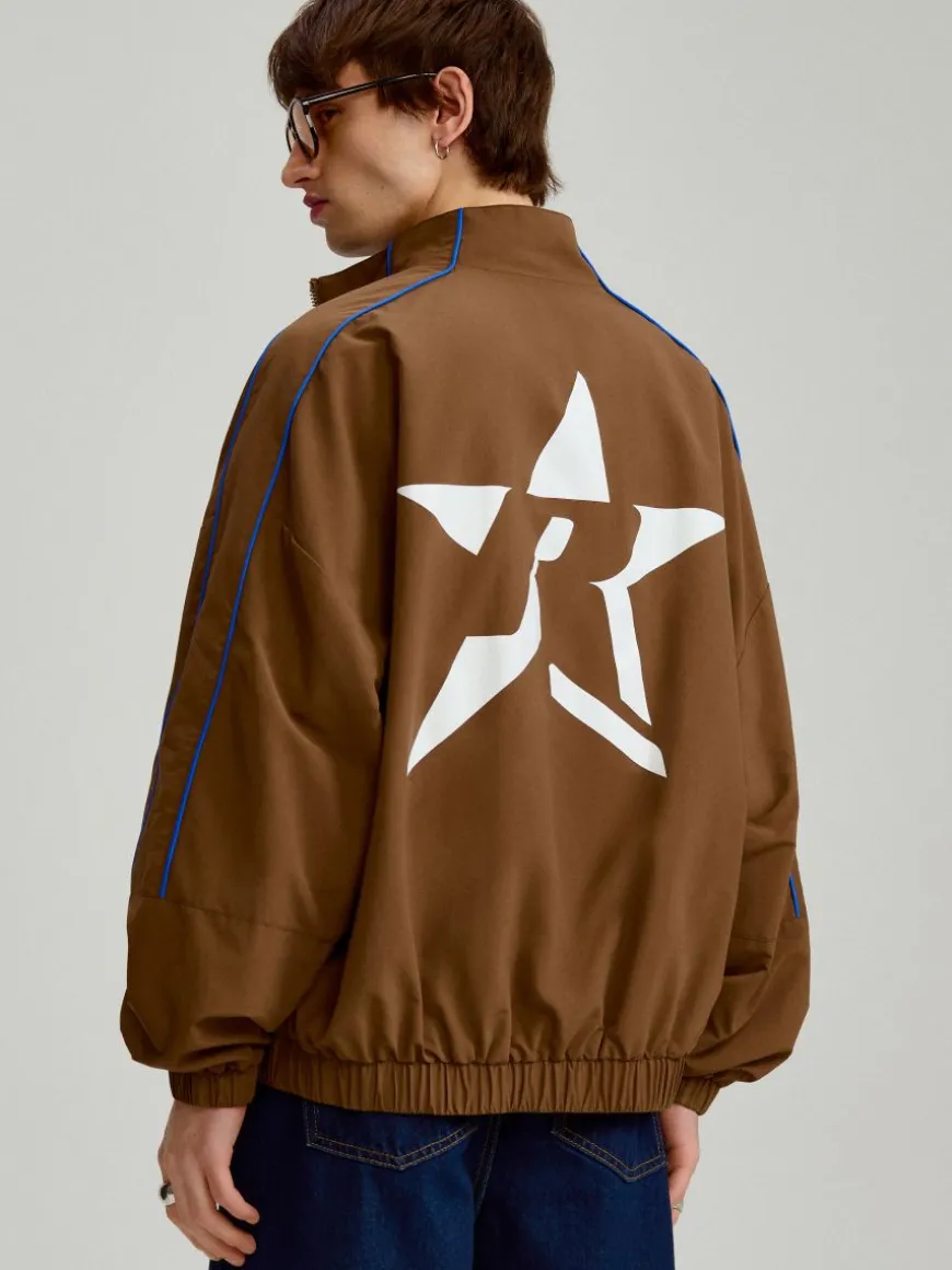 Brązowa sportowa kurtka przejściowa w stylu retro