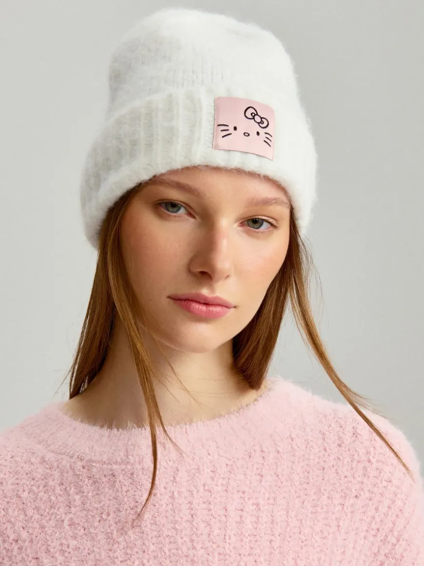 Czapka beanie z naszywką Hello Kitty