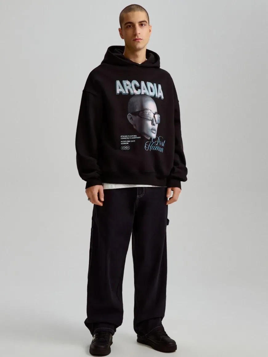Czarna bluza z kapturem i nadrukiem oversize