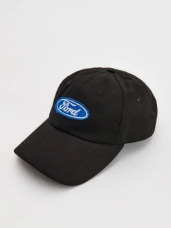 Czarna czapka z daszkiem i haftem Ford