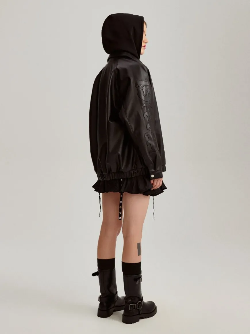 Czarna kurtka bomber oversize z napisami