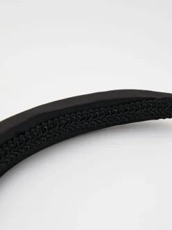 Czarna opaska do włosów