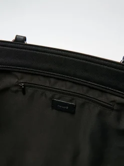 Czarna torba shopper z zawieszką
