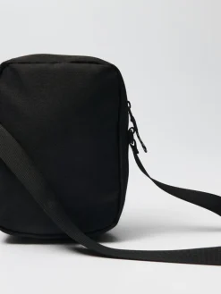Czarna torebka crossbody