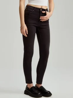 Czarne jeansy skinny fit z wysokim stanem