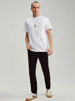 Czarne jeansy slim fit