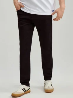 Czarne jeansy slim fit