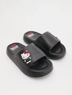 Czarne klapki piankowe Hello Kitty