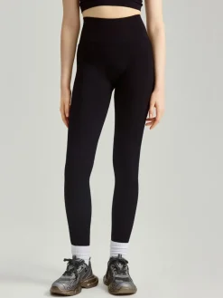 Czarne legginsy z wysokim stanem