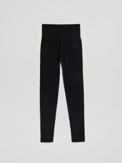 Czarne legginsy z wysokim stanem