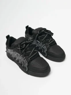 Czarne sneakersy z imitacji skóry