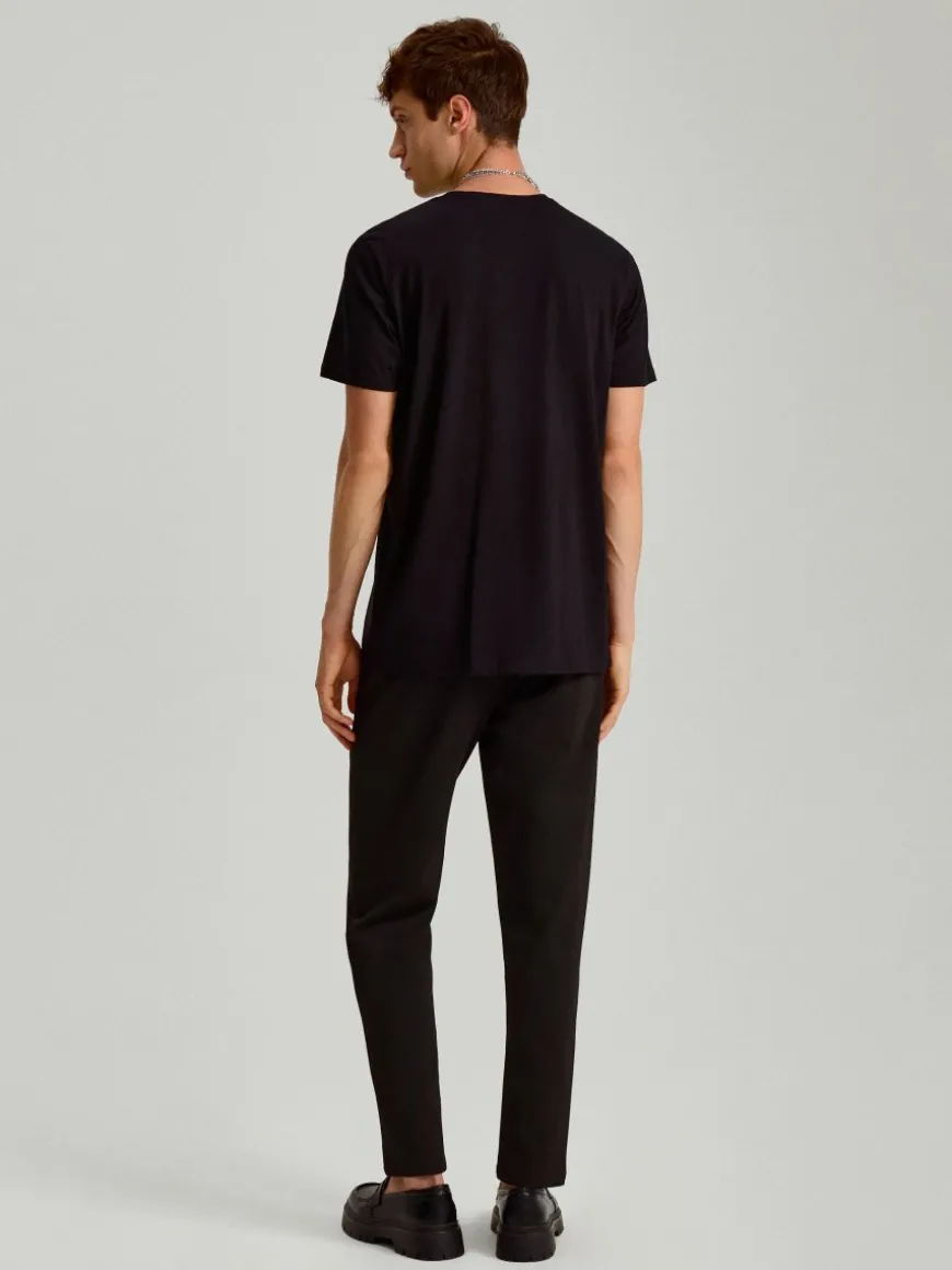 Czarne spodnie chino fit