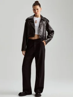 Czarne spodnie straight fit high waist