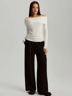 Czarne spodnie wide leg na gumce