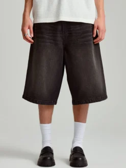Czarne szorty jeansowe baggy fit