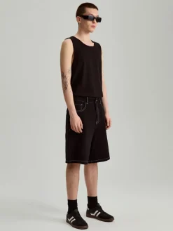 Czarne szorty jeansowe wide leg z haftem gwiazdki
