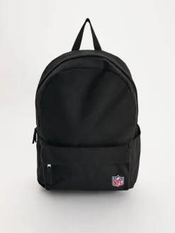 Czarny plecak z naszywką NFL