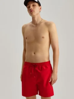Czerwone szorty kąpielowe na gumce z troczkami