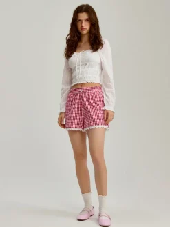 Czerwone szorty mid waist w kratkę