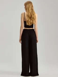 Gładkie spodnie wide leg mid waist czarne