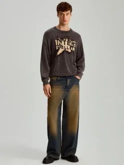 Grafitowy sweter bawełniany z motywem gwiazdy