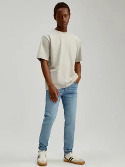 Jasnoniebieskie jeansy slim fit