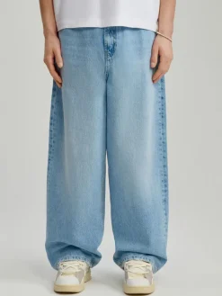 Jasnoniebieskie jeansy super baggy fit z efektem sprania
