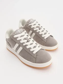 Jasnoszare sneakersy z imitacji skóry z białymi wstawkami