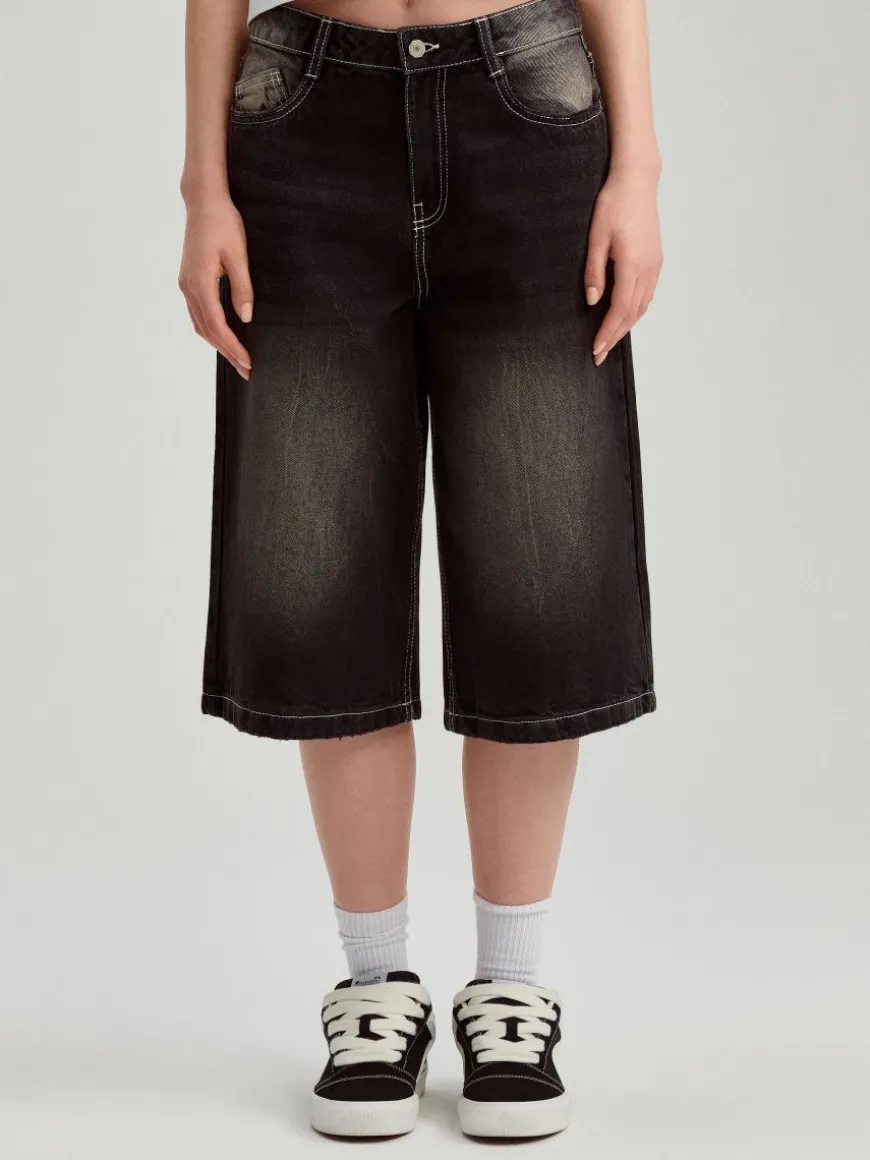 Jeansowe bermudy baggy fit czarne