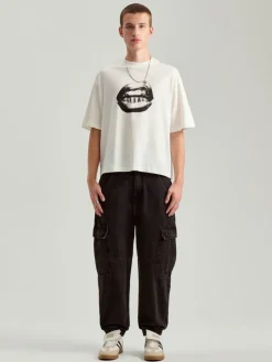 Jeansowe joggery wide leg z kieszeniami cargo
