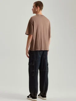 Jeansowe joggery wide leg z kieszeniami cargo