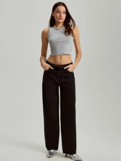 Jeansy baggy fit grafitowe z wiązanym paskiem