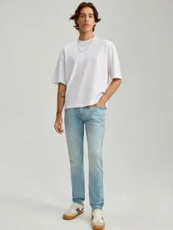 Jeansy slim fit jasnoniebieskie