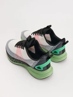 Lekkie sneakersy z nadrukiem na podeszwie kolorowe