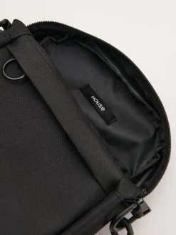Materiałowa torebka crossbody czarna