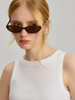 Okulary przeciwsłoneczne typu cat eye