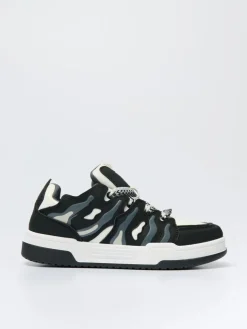 Sneakersy na grubej podeszwie