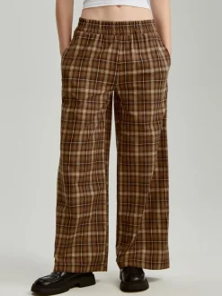 Spodnie wide leg w brązową kratę