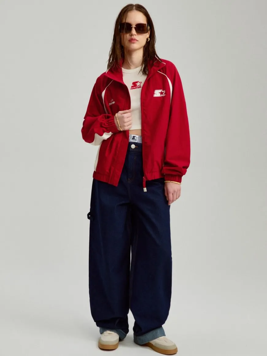 Sportowa czerwona kurtka oversize na stójce z motywem Starter