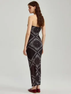 Sukienka maxi bandeau we wzór paisley