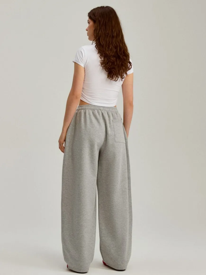Szare spodnie dresowe balloon baggy fit