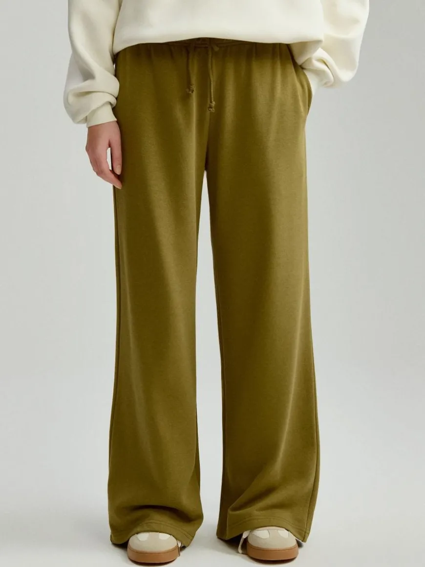 Zielone spodnie dresowe mid waist wide leg